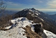 62 Ed ora dall'Ocone (1351 m) vado a trovare il dirimpettaio Monte Tesoro (1432 m)